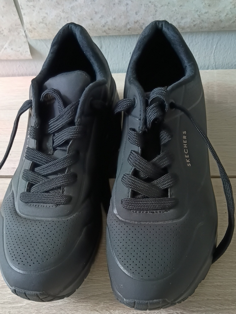 Skechers womens  All-Black Lace-Up Casual Sneakers